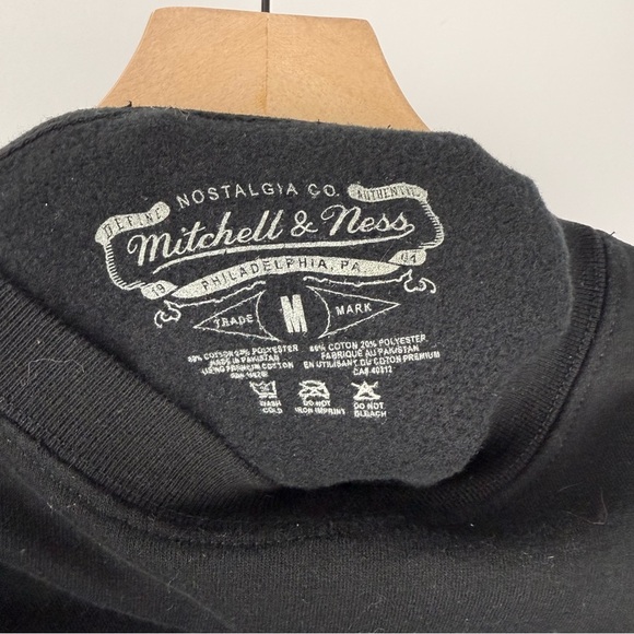 Mitchell & Ness NBA All-Stars Crew Neck Sweatshirt – Size M – Black - Picture 7 of 8